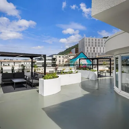 Lejlighed Urban - 3br With Balcony And Teracce