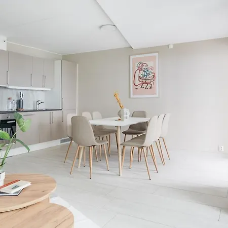 Lejlighed Urban - 3br With Balcony And Teracce